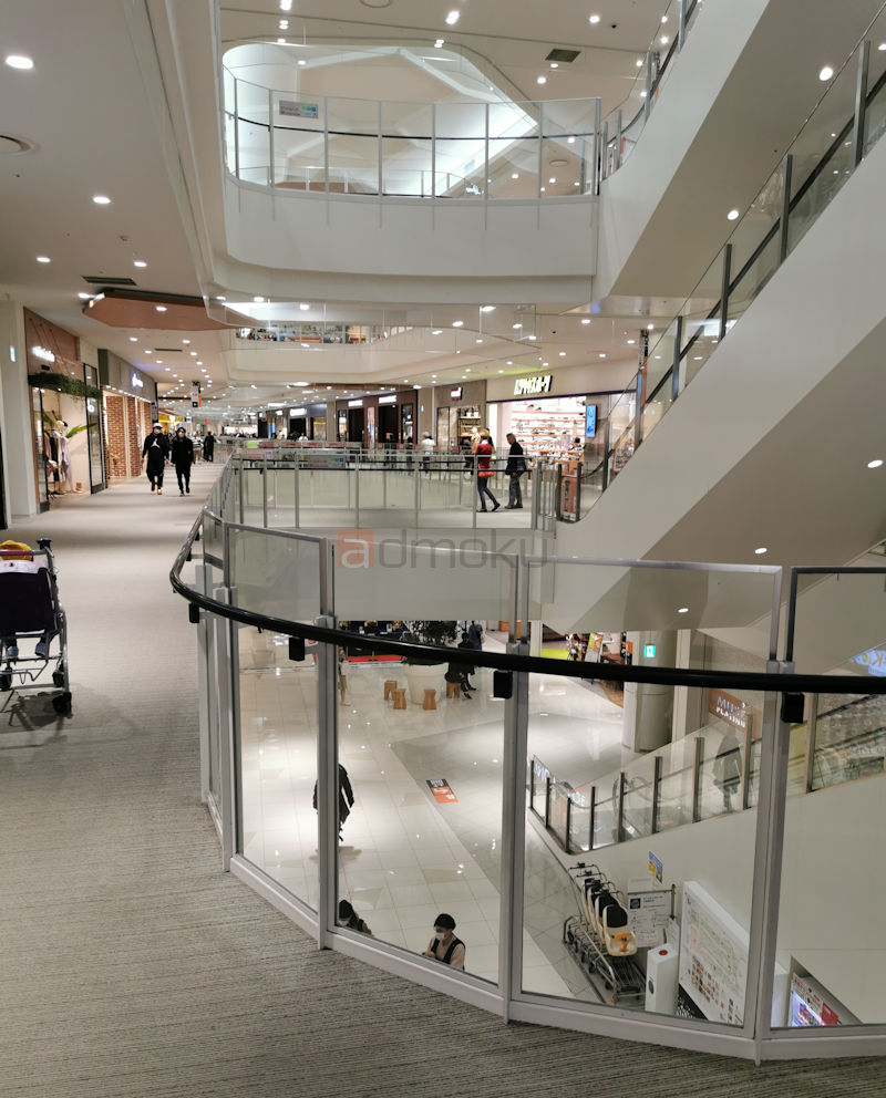 ららぽーと富士見に日曜日に行ったらコロナの影響か平日並に空いていた